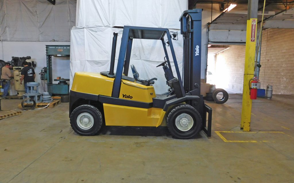  2005 Yale GDP100 Forklift on Sale in Iowa