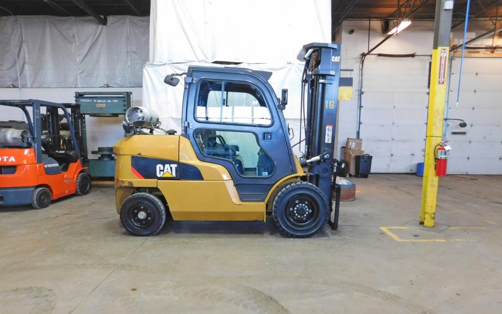  2014 Caterpillar GP55N1 Forklift on Sale in Iowa
